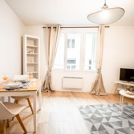 Ferienwohnung Charmant F2 Hyper Centre De Melun Exterior foto