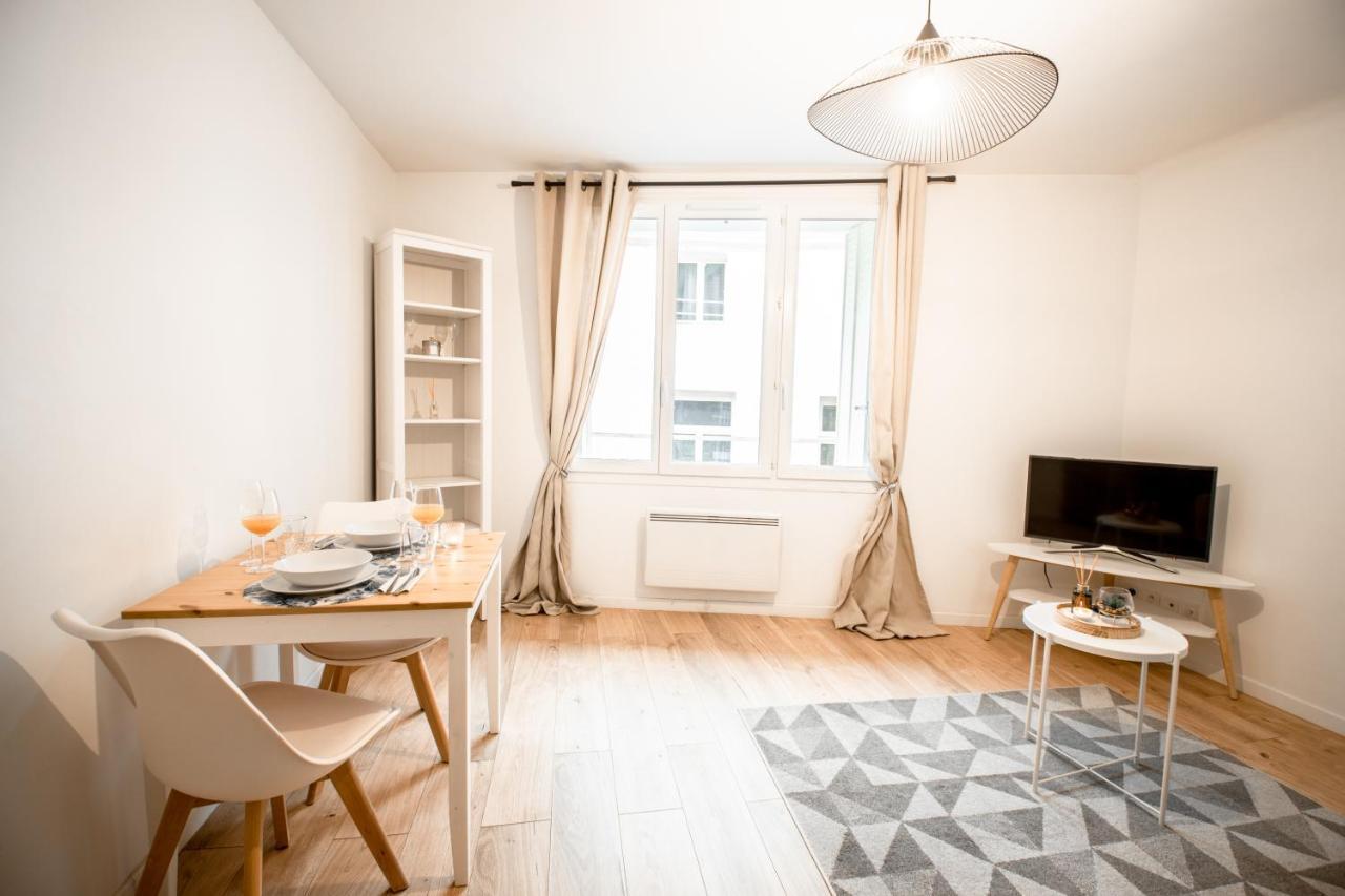 Ferienwohnung Charmant F2 Hyper Centre De Melun Exterior foto